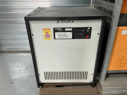 Varta - 24V 100A - Batterieladegeräte – RESALE