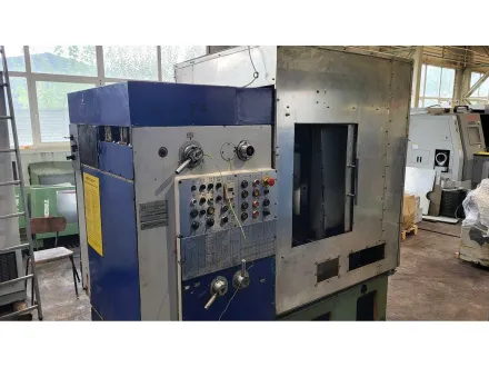STANKOIMPORT - 53A30B - Zahnradfräsmaschine – RESALE