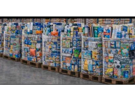 Set von 8 Paletten mit neuen Basarprodukten – zwischen 600 und 800 Artikel – RESALE