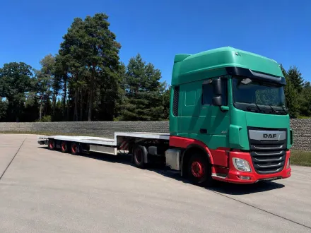 DAF - XF 450 FT - 2019 - Sattelzugmaschine mit Flachbettauflieger von Fliegl (Bj: 2009) – RESALE