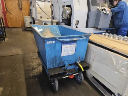 Mulde / Spänekübel blau 275 l – RESALE