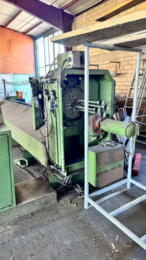 MBK M.B.K 414 horizontale Korbschweißmaschine