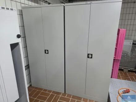 Flügeltüren-Stahlschränke 2 St – RESALE