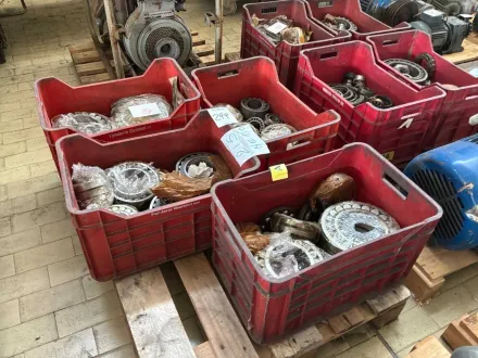 Verschiedene Lager – RESALE