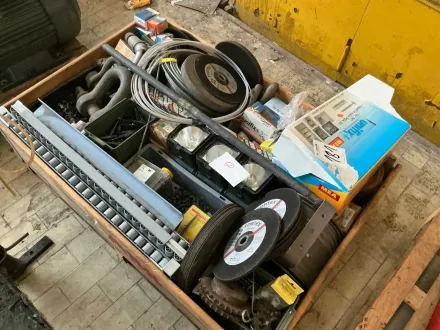 Verschiedene Ausrüstungen – RESALE