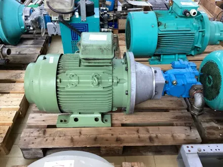 Hydraulikpumpe – RESALE