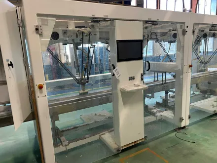 OMRON ROBOTICS Pick & Place Roboterzelle – RESALE