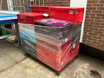 Stapelbare Box (19x) – RESALE