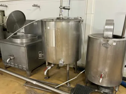 Isolierter Tank – RESALE