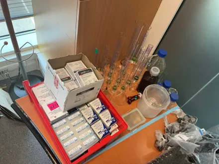 Verbrauchbar für Mikroskop und Glaswaren – RESALE