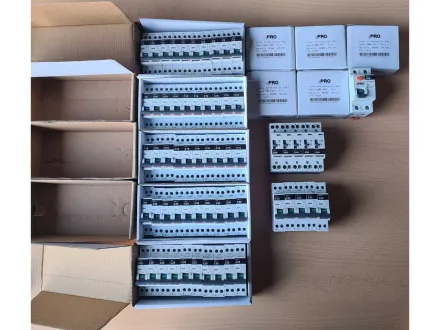 DEBFLEX – Leistungsschalter / Kontaktoren / Differentialunterbrecher wurden nie verwendet (65x) – RESALE