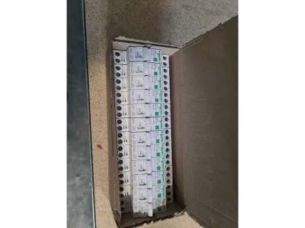 Schneider - Resi9 - Leistungsschalter - D25 Schutzschalter lackierbar (12x) – RESALE