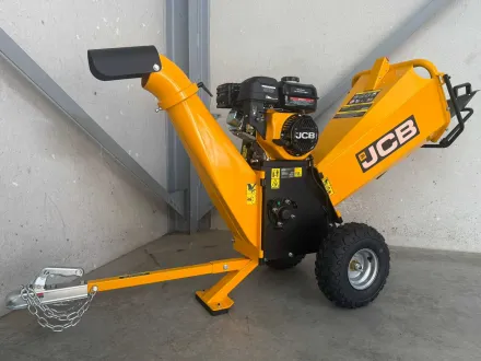 JCB CH75100P professioneller Holzhäcksler – RESALE
