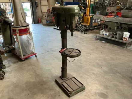 Säulenbohrmaschine – RESALE