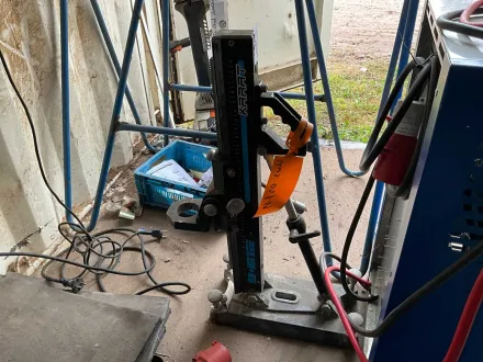 B+Bite Karatkern-Bohrstativ – RESALE