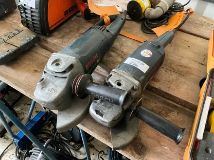 Bosch Winkelschleifer (2x) – RESALE