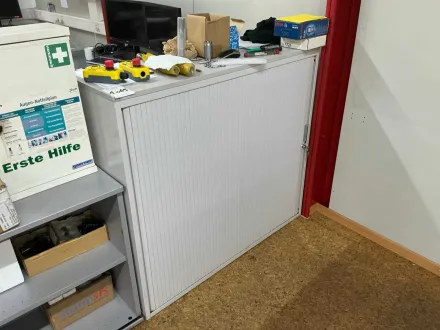 Aufbewahrungsschrank Büro- und Aufbewahrungsmöbel mit Erste-Hilfe-Medizinschrank – RESALE
