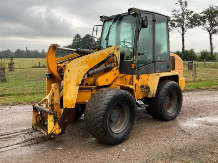 2000 Ahlmann AZ85T Schaufel – RESALE
