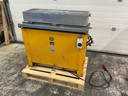 RAS - 22.19 – Biegemaschine – RESALE