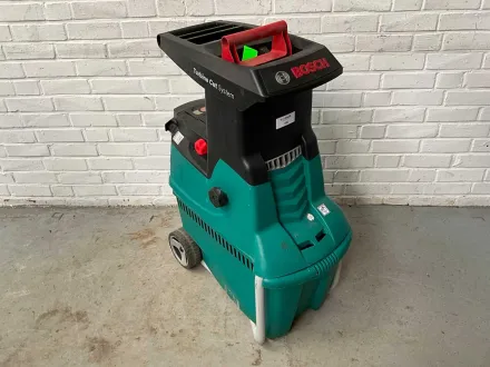 2017 Bosch AXT 25 TC Holzhäcksler – RESALE