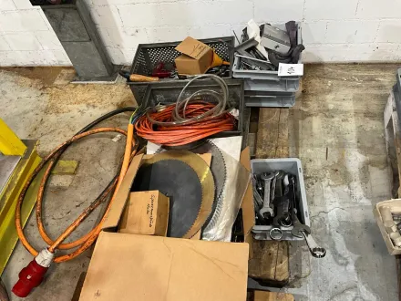 Posten Werkzeuge – RESALE
