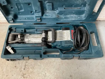 2018 Bosch GSH 16 Stemmhammer – RESALE