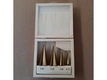 Werkzeuge – RESALE