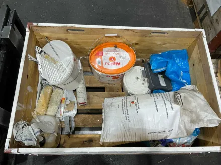 Farbe, Rein, Kleber und Dichtmittel – RESALE