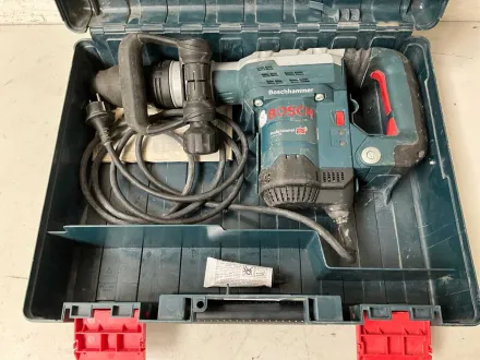 2022 Bosch GSH 5 CE Stemmhammer – RESALE