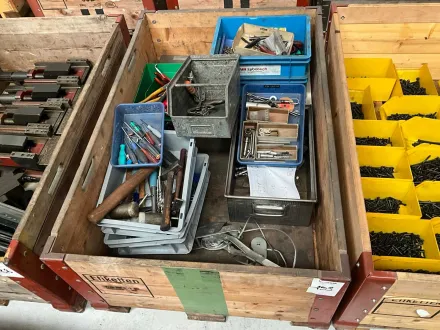 Posten Werkzeuge – RESALE