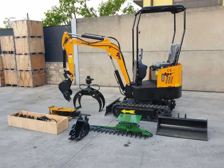 JPC HT12 Mini-Bagger mit Aufsätzen – RESALE
