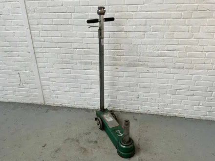 2007 Compac Wagenheber – RESALE