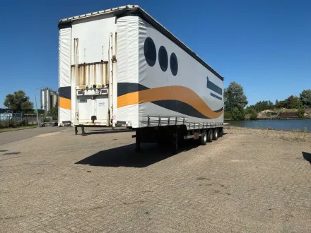 2001 Burg Semi Tieflader-Sattelschlepper mit Schiebedach – RESALE