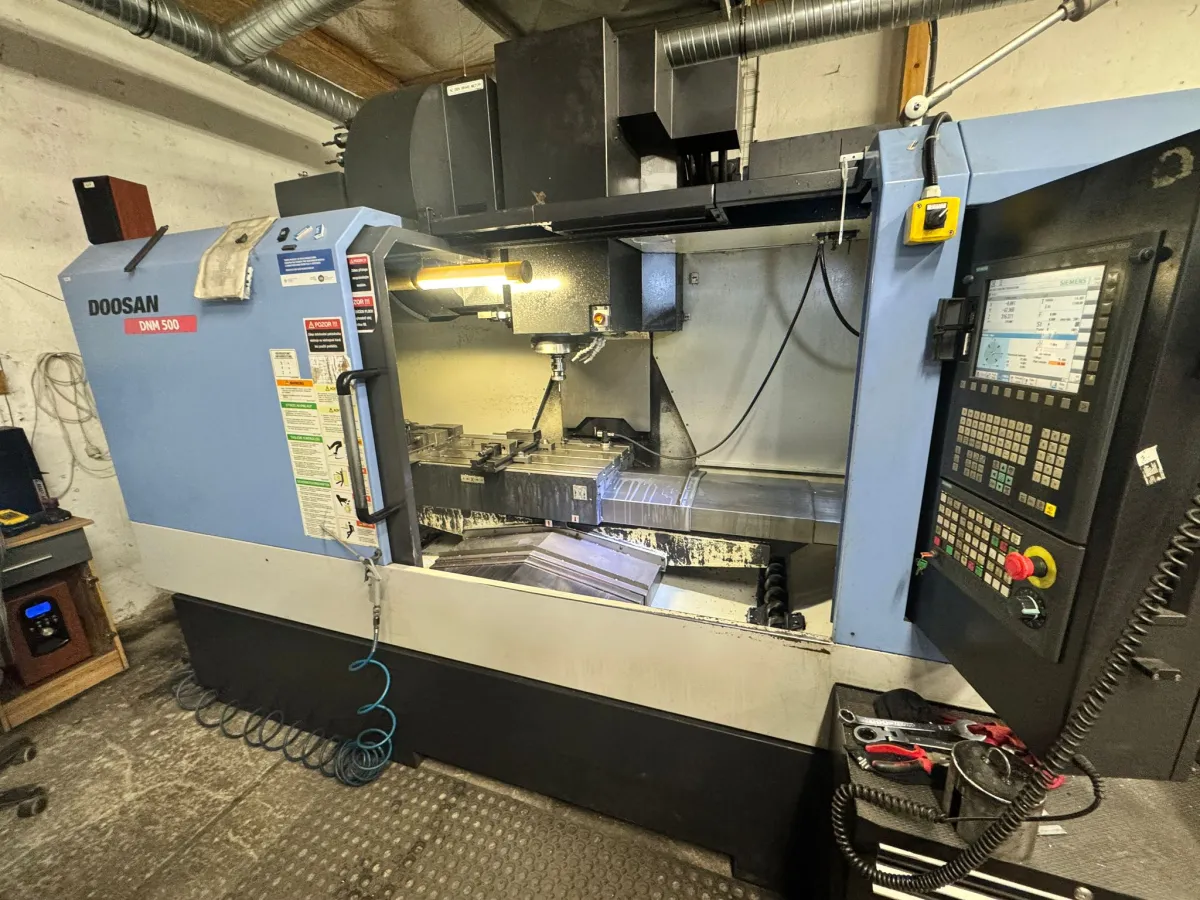Doosan DNM 500
