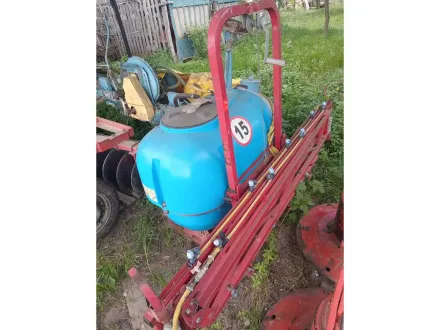TRAKTOR MONTIERTER SPRÜHER – MIT AUSLEGARMEN – RESALE