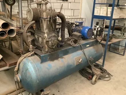 Rootselaar – Luftkompressor – RESALE