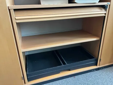 KINNARPS Vorhangbodenschrank – RESALE