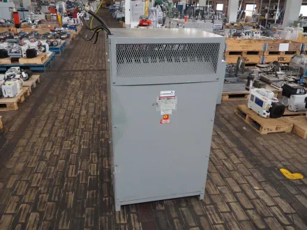 Cutler-Hammer – 150 KVA Transformator – RESALE