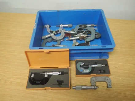 Verschiedene Mikrometer (14x) – RESALE