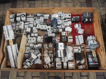 Batch verwendete verschiedene Schalter/Sicherungen – RESALE