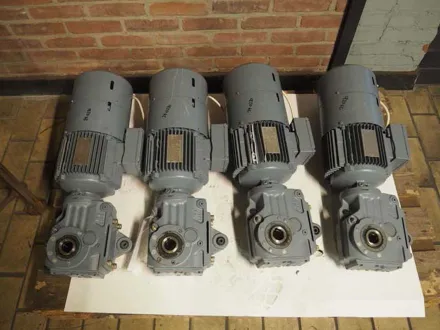 SEW-Eurodrive - KA37/R/T - Elektromotor (4x) – RESALE