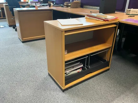 KINNARPS Vorhangunterlagen (4x) – RESALE