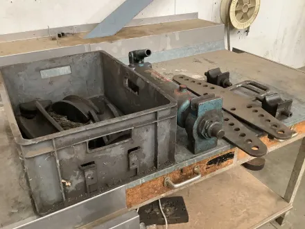 Bender – Rohr- und Rohrbieger – RESALE