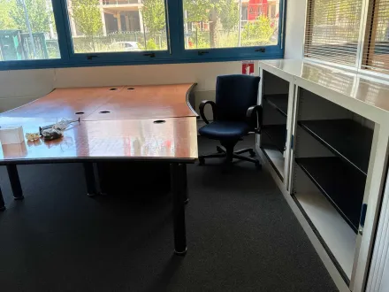 Büro (9x) – RESALE