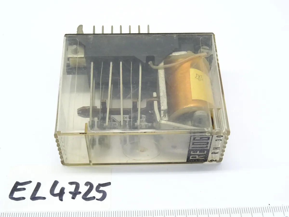 Relais 2RH30, 220 V AC