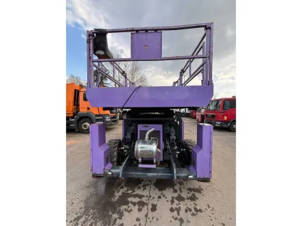 2016 ATN CX15 M253 Geländefähige Scherenarbeitsbühne – RESALE