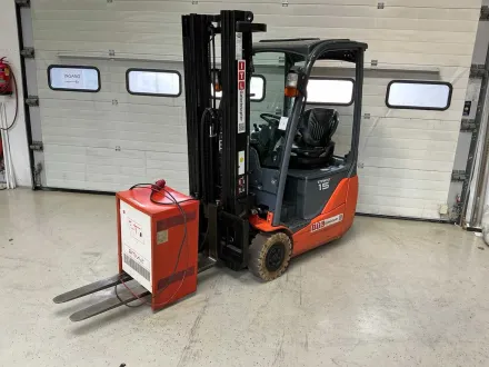 Toyota - 2011 - 8FBET15 - Gabelstapler – RESALE
