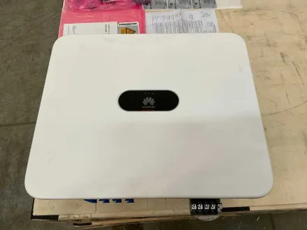 (x2 Wechselrichter) HUAWEI SUN2000-20KTL-M5 Wechselrichter – Dreiphasenschalter (kein WLAN) – (REF: – RESALE