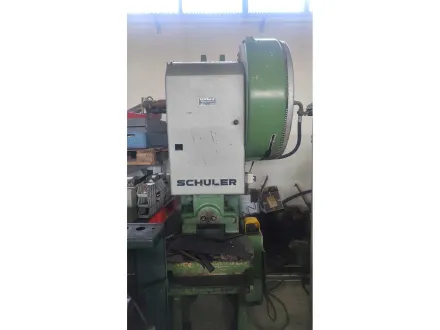 SCHULER Exzentrische Presse, ca. 25 Tonnen – 1970 – RESALE