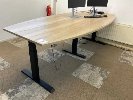 Schreibtisch / Konferenztisch – RESALE